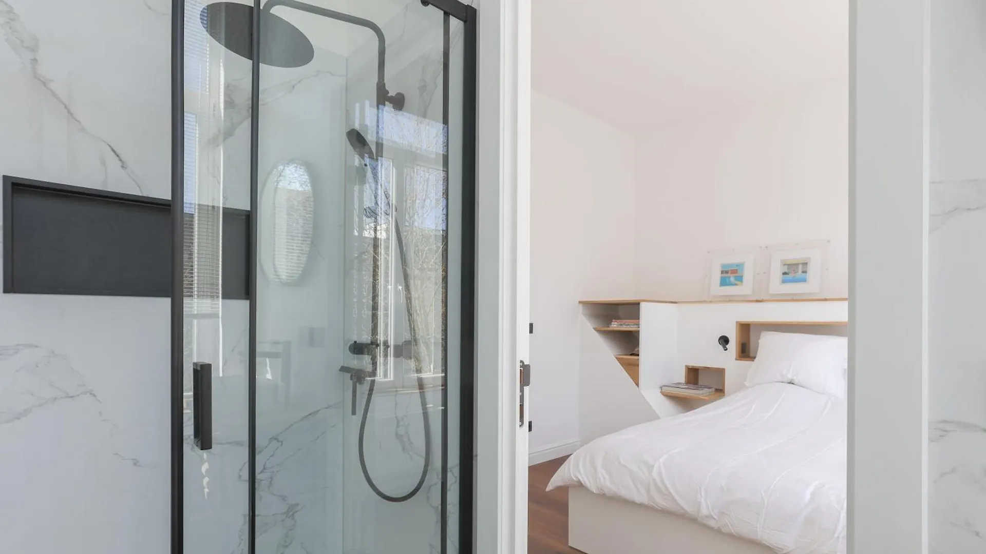 Southside Suites Antuérpia 0*,  Bélgica